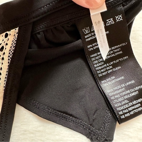 Out From Under Urban Outfitters Black Bralette Lace - Picture 7 of 7